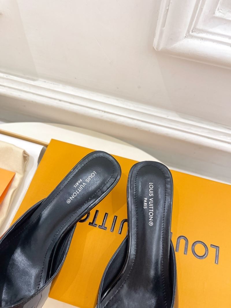 Louis Vuitton Slippers